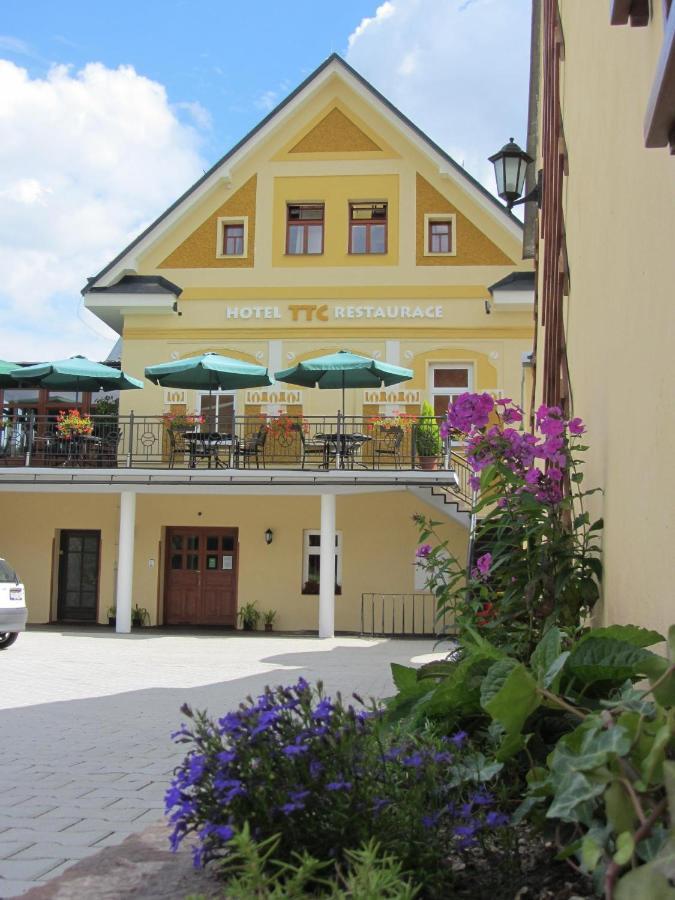 Wellness & Sport Hotel Ttc Vrchlabí Exterior foto